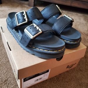 DR. MARTENS DOC MARTEN CHUNKY SANDALS